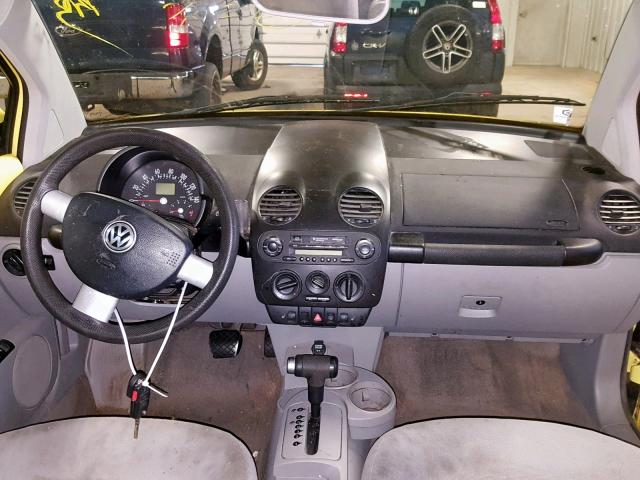 3VWCP21C52M405992 - 2002 VOLKSWAGEN NEW BEETLE Gelb Foto 9