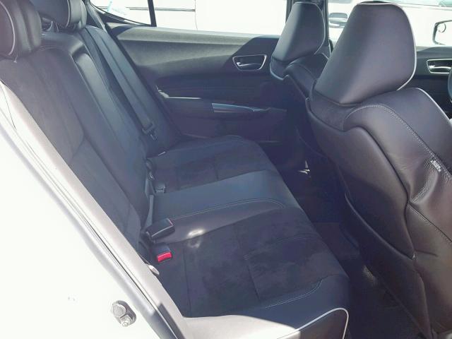 19UUB3F6XJA003610 - 2018 ACURA TLX TECH+A WHITE photo 6