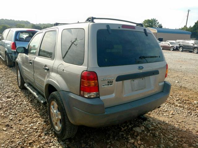 1FMYU03161KF55659 - 2001 FORD ESCAPE XLT GOLD photo 3