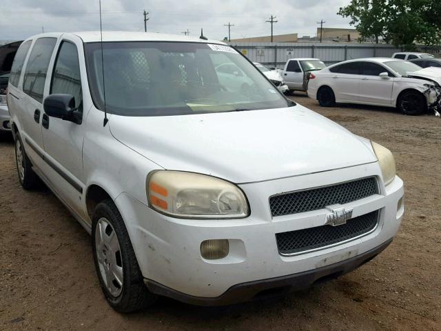 1GBDV13W08D162888 - 2008 CHEVROLET UPLANDER I WHITE photo 1