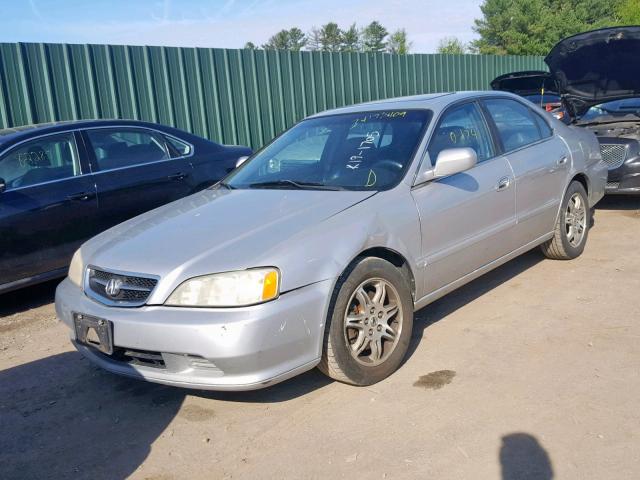 19UUA56691A029436 - 2001 ACURA 3.2TL SILVER photo 2