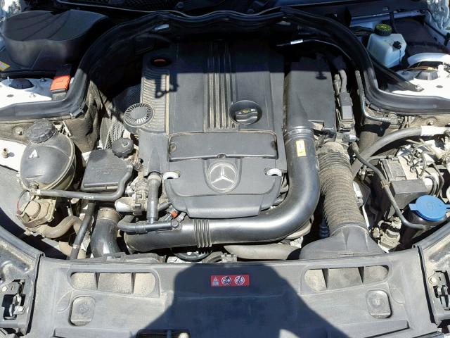 WDDGF4HB6DR264695 - 2013 MERCEDES-BENZ C 250 WHITE photo 7