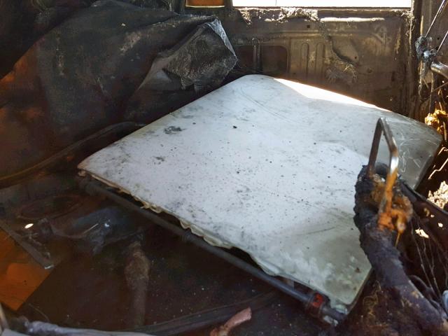 JTLKE50E591066929 - 2009 TOYOTA SCION XB 烧焦的 照片 6