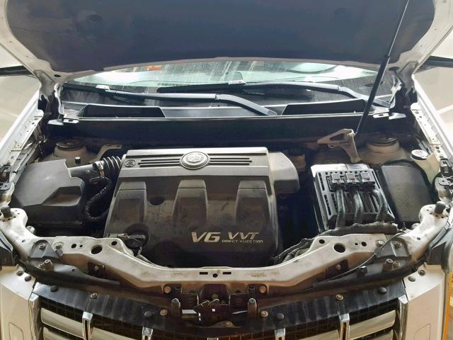 3GYFNDE32DS641228 - 2013 CADILLAC SRX PERFOR 白色 照片 7