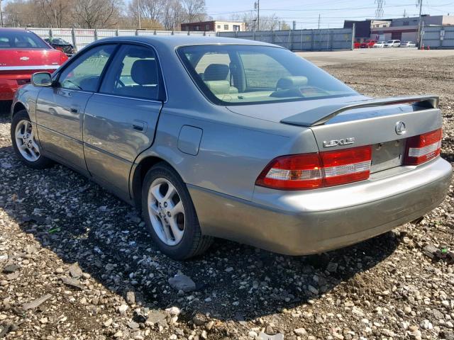 JT8BF28G4Y0244975 - 2000 LEXUS ES 300 GRAY photo 3