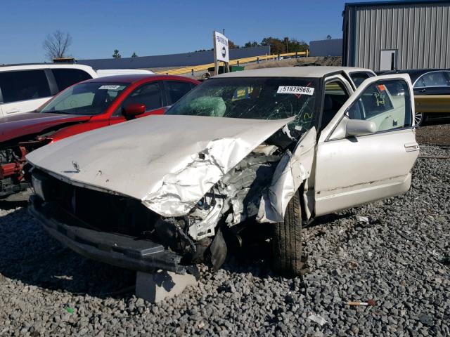 1G6KD52B5RU274442 - 1994 CADILLAC DEVILLE WHITE photo 2