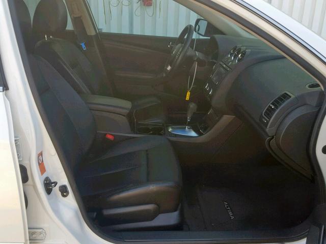 1N4CL21E98C189998 - 2008 NISSAN ALTIMA HYB WHITE photo 5