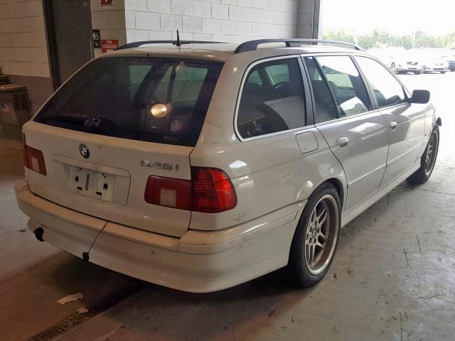 WBADS43492GE10663 - 2002 BMW 525 IT AUT WHITE photo 4