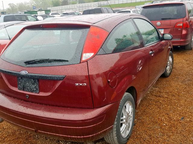 1FAFP31N06W154351 - 2006 FORD FOCUS ZX3 BURGUNDY photo 4