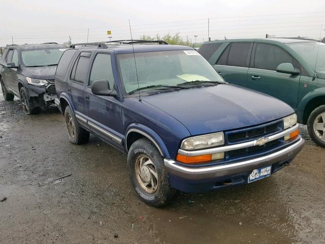 1GNDT13W6W2300094 - 1998 CHEVROLET BLAZER BLUE photo 1