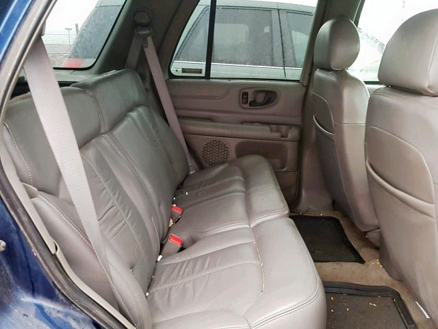 1GNDT13W6W2300094 - 1998 CHEVROLET BLAZER BLUE photo 6