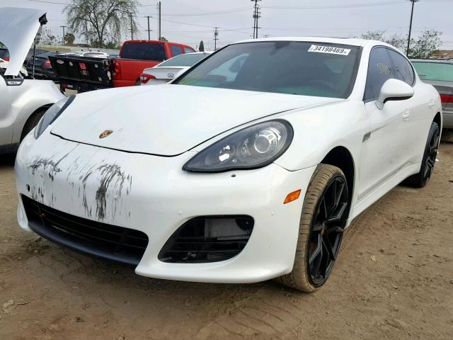 WP0AF2A79DL075844 - 2013 PORSCHE PANAMERA G WHITE photo 2