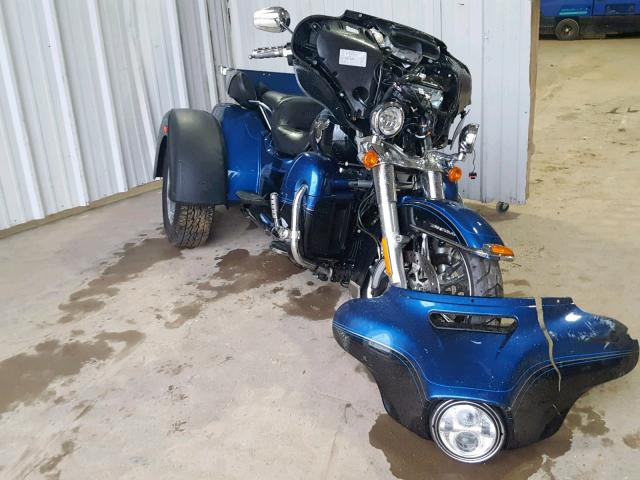 1HD1MDD17JB854247 - 2018 HARLEY-DAVIDSON FLHTCUTG 1 BLUE photo 1