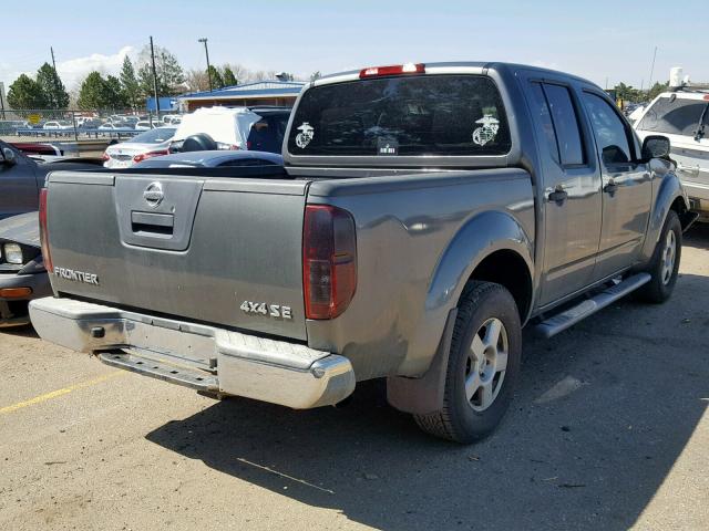 1N6AD07W68C432537 - 2008 NISSAN FRONTIER C GRAY photo 4