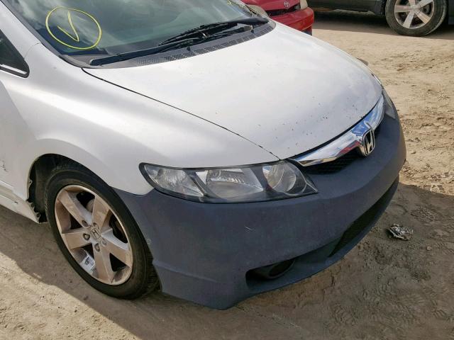 2HGFA16609H335701 - 2009 HONDA CIVIC LX-S 白色 照片 9