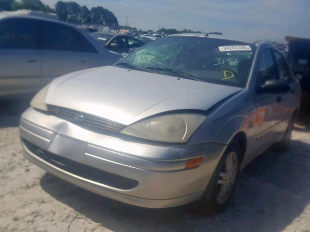 1FAFP34P51W113137 - 2001 FORD FOCUS SE SILVER photo 2