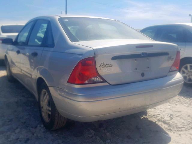 1FAFP34P51W113137 - 2001 FORD FOCUS SE SILVER photo 3