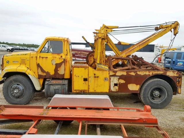 TH1907V608868 - 1978 GMC TOW TRUCK YELLOW photo 10