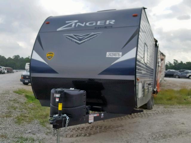 4YDT29224KS372729 - 2019 CROS ZINGER GRAY photo 2