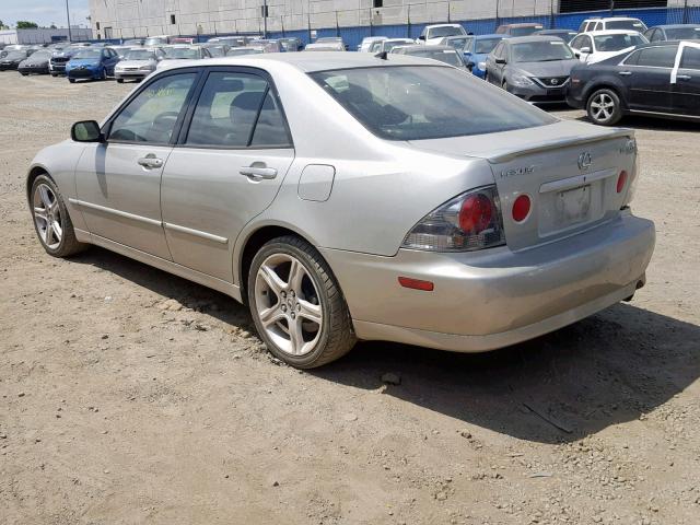 JTHBD192640087737 - 2004 LEXUS IS 300 SILVER photo 3