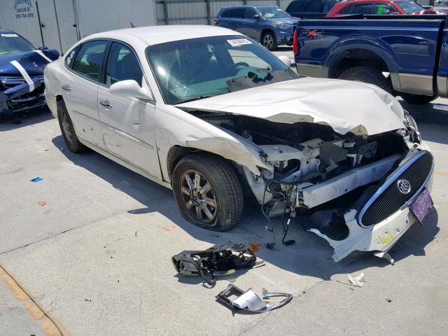 2G4WD582871212737 - 2007 BUICK LACROSSE C WHITE photo 1