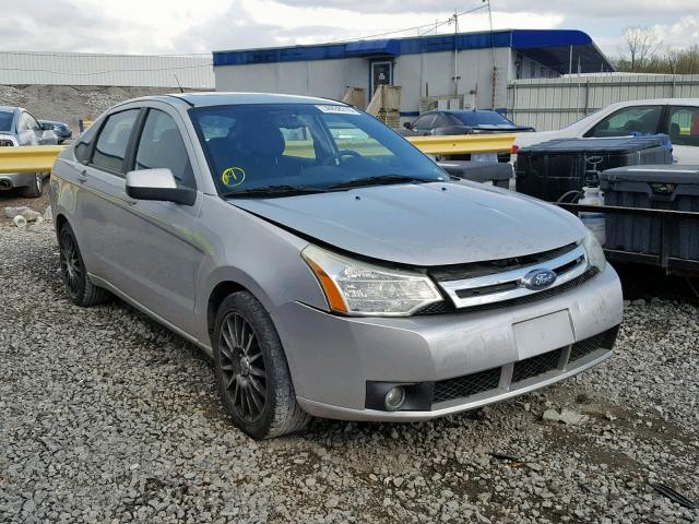 1FAHP36N59W110917 - 2009 FORD FOCUS SES SILVER photo 1