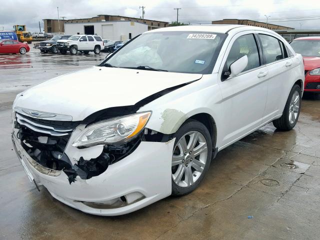 1C3CCBBG3CN130862 - 2012 CHRYSLER 200 TOURIN WHITE photo 2