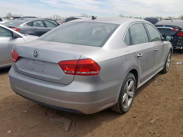 1VWBH7A30CC044003 - 2012 VOLKSWAGEN PASSAT SE SILVER photo 4