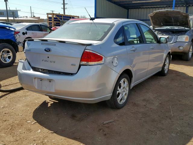 1FAHP36N79W212946 - 2009 FORD FOCUS SES SILVER photo 4