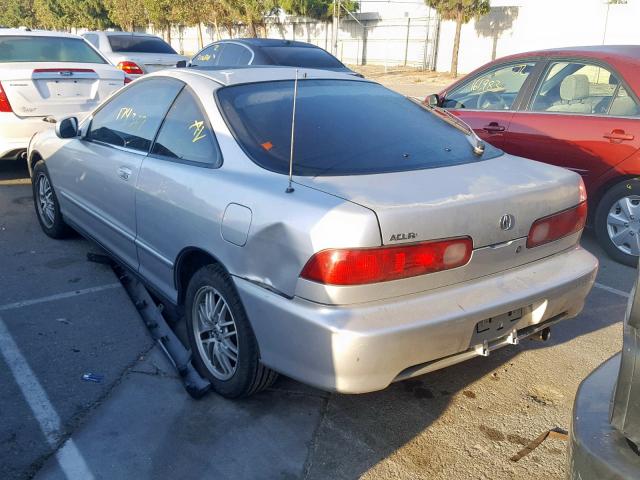 JH4DC4454YS004752 - 2000 ACURA INTEGRA LS SILVER photo 3