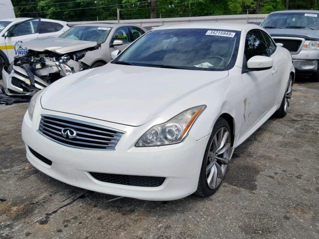 JNKCV66E89M724897 - 2009 INFINITI G37 BASE WHITE photo 2