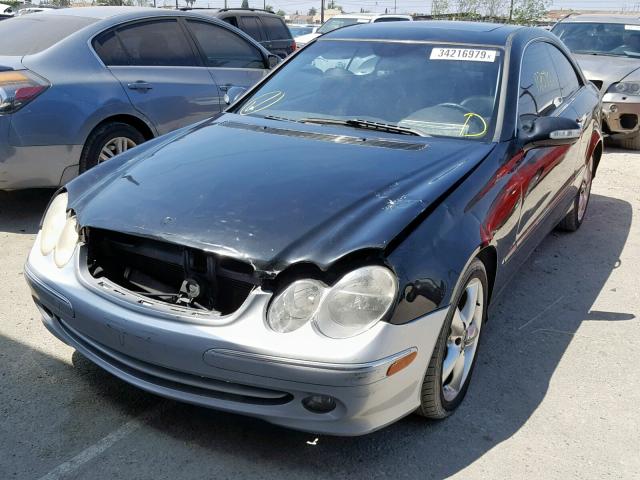 WDBTJ65J15F144187 - 2005 MERCEDES-BENZ CLK 320C BLACK photo 2