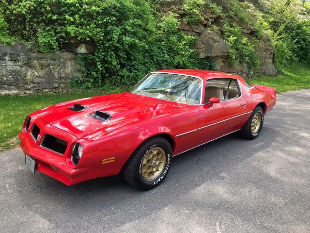 2T87P6H522246 - 1976 PONTIAC FIREBIRD RED photo 2