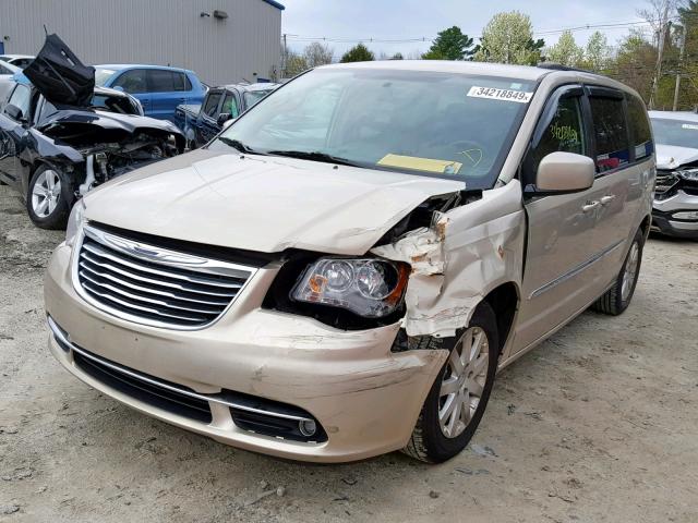 2C4RC1BG8ER176631 - 2014 CHRYSLER TOWN & COU GOLD photo 2