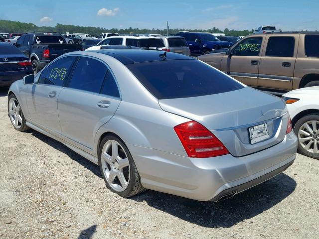 WDDNG7BB8AA347005 - 2010 MERCEDES-BENZ S 550 SILVER photo 3