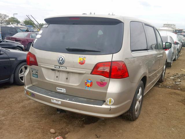 2V8HW34189R554545 - 2009 VOLKSWAGEN ROUTAN SE GOLD photo 4