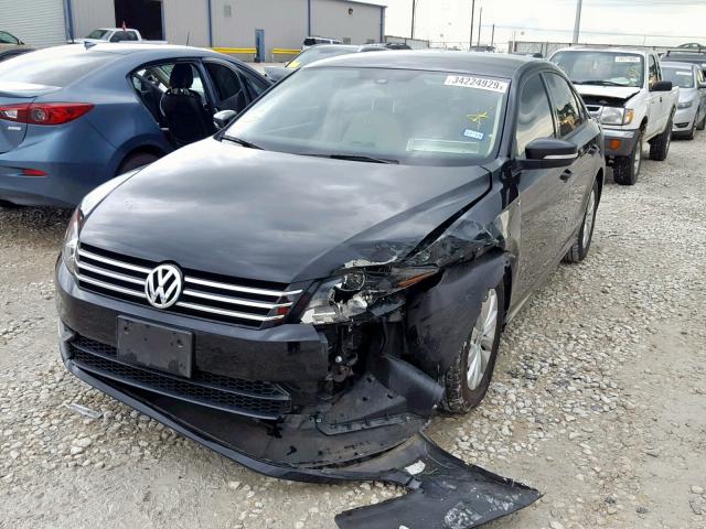 1VWAS7A38FC039665 - 2015 VOLKSWAGEN PASSAT S BLACK photo 2