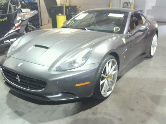 ZFF65LJA6C0183818 - 2012 FERRARI CALIFORNIA GRAY photo 2