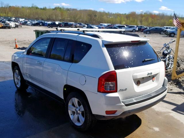1C4NJDBB8CD638034 - 2012 JEEP COMPASS SP თეთრი ფოტო 3