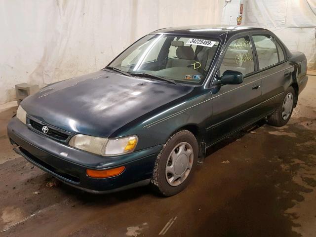 2T1BB02EXVC200120 - 1997 TOYOTA COROLLA DX GREEN photo 2