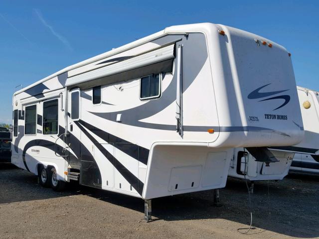 4M7360R2281011804 - 2008 OTHER 5TH WHEEL WHITE photo 1