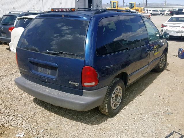 2C4GJ45G5YR778272 - 2000 CHRYSLER VOYAGER SE BLUE photo 4