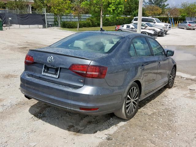 3VWD17AJ9GM242997 - 2016 VOLKSWAGEN JETTA SPOR CHARCOAL photo 4