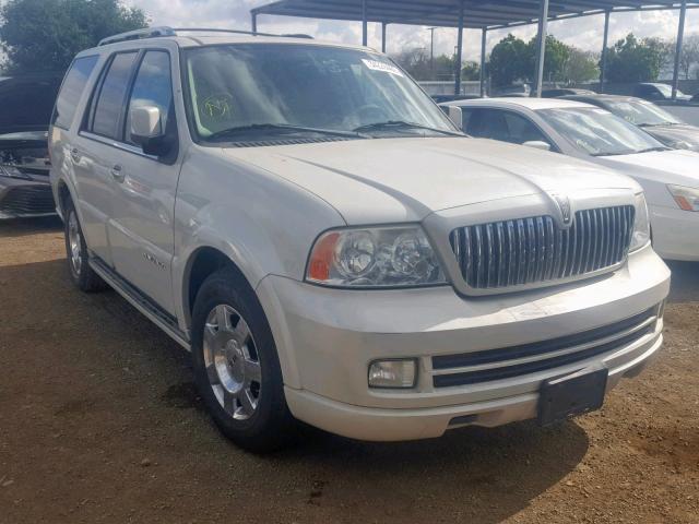 5LMFU27576LJ00740 - 2006 LINCOLN NAVIGATOR WHITE photo 1