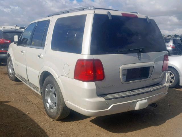 5LMFU27576LJ00740 - 2006 LINCOLN NAVIGATOR WHITE photo 3