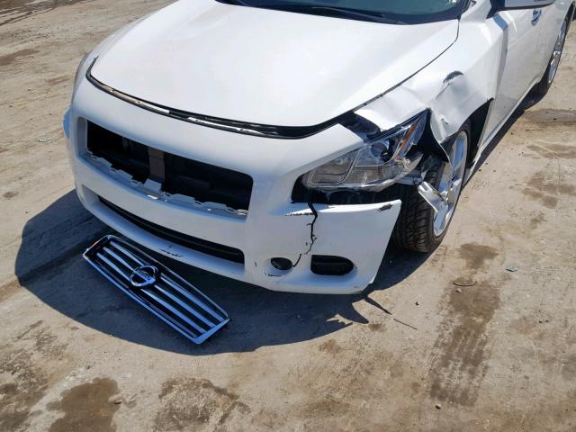 1N4AA5AP5CC839905 - 2012 NISSAN MAXIMA S WHITE photo 9