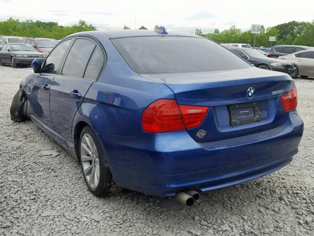 WBAPH7C52BE680462 - 2011 BMW 328 I BLUE photo 3