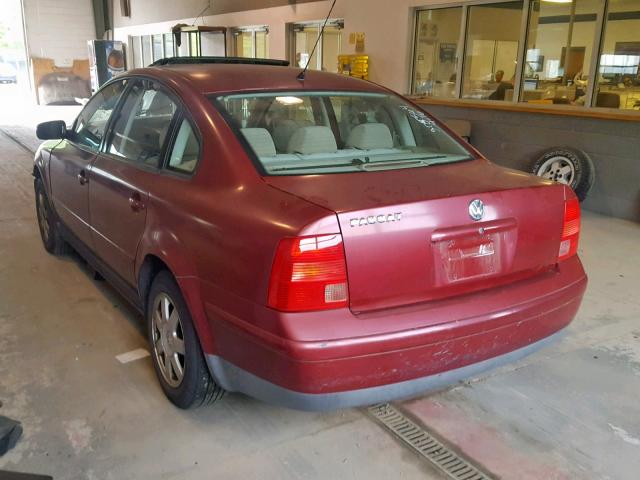 WVWMA63B6XE496417 - 1999 VOLKSWAGEN PASSAT GLS BURGUNDY photo 3