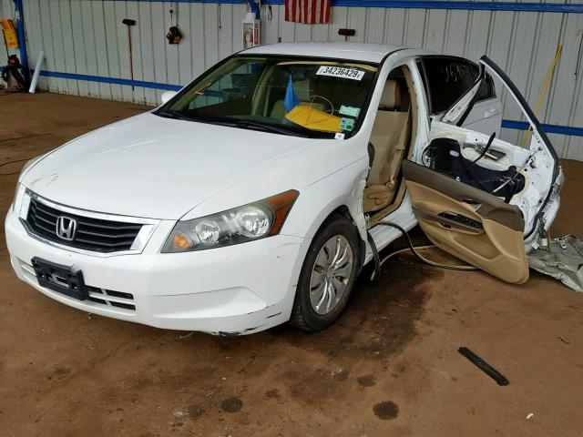 1HGCP26398A036105 - 2008 HONDA ACCORD WHITE photo 2