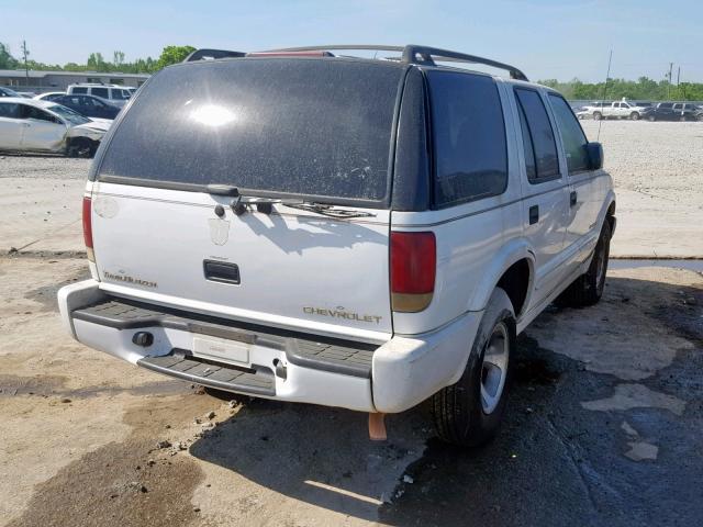 1GNCS13W8Y2170174 - 2000 CHEVROLET BLAZER WHITE photo 4